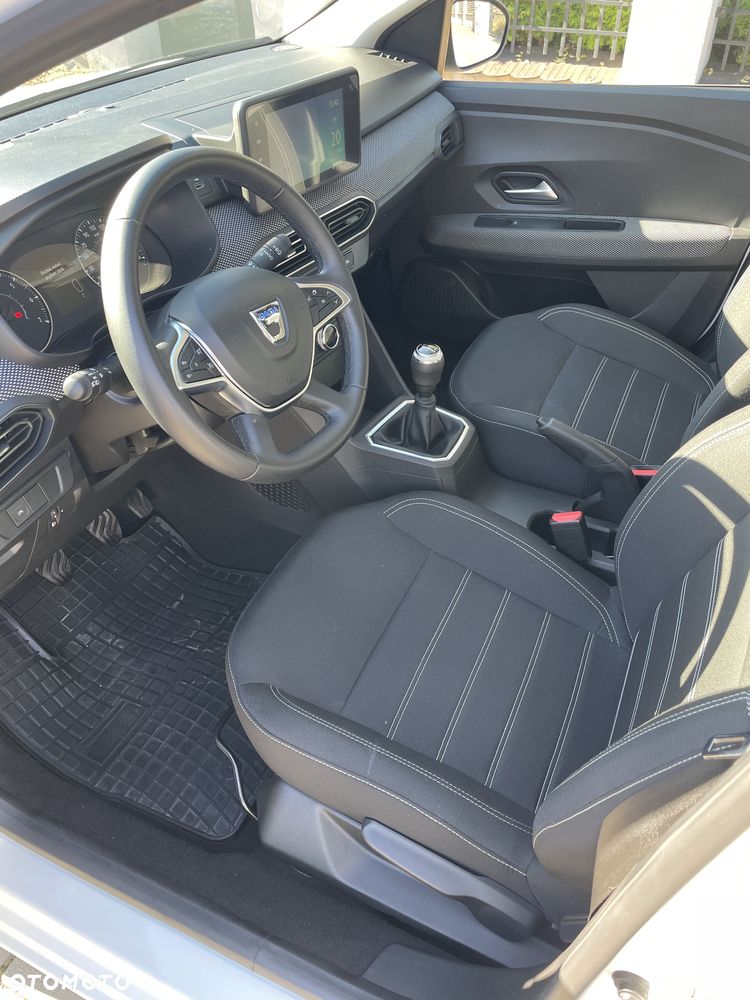 Dacia Sandero - 6