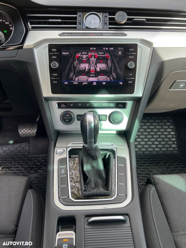 Volkswagen Passat 2.0 TDI DSG Trendline - 10
