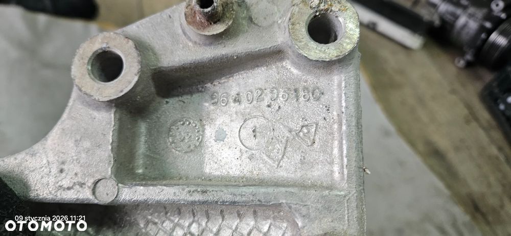 Łapa wspornik podpora półosi Peugeot 206 CC 307 1,6 16V 9640296180 - 6