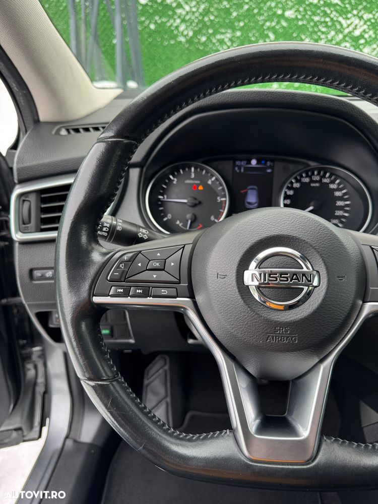 Nissan Qashqai 1.6 DCI Xtronic TEKNA+ - 18