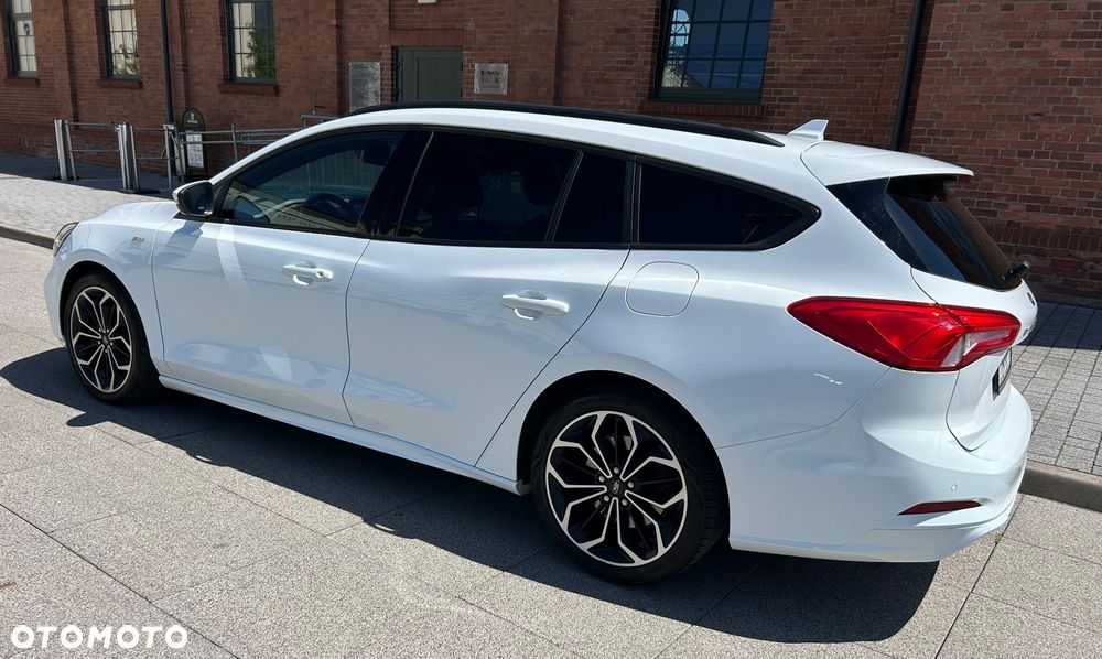 Ford Focus 1.5 EcoBoost ST-Line ASS - 11