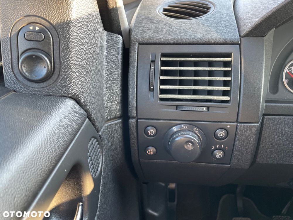 Opel Meriva 1.7 CDTI DPF - 12