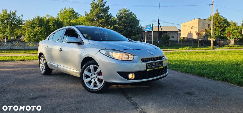 Renault Fluence 1.6 16V 110 Dynamique - 1