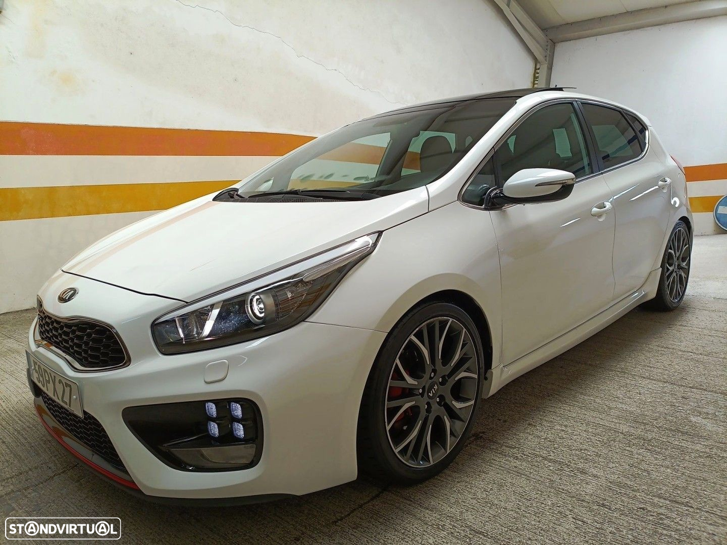 Kia Ceed 1.6 T-GDI GT TOP - 20