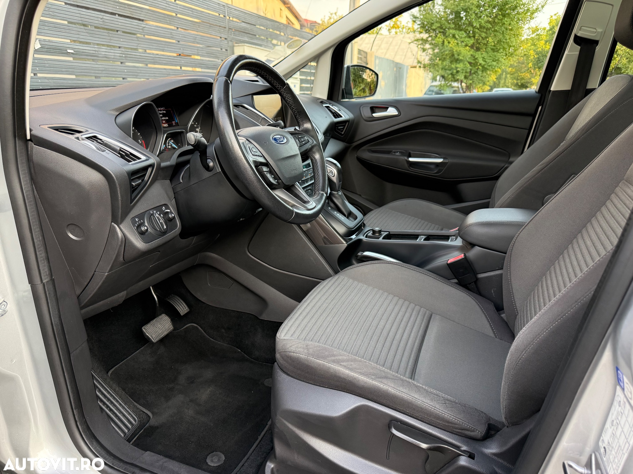 Ford C-Max 1.5 TDCi Powershift Titanium - 9