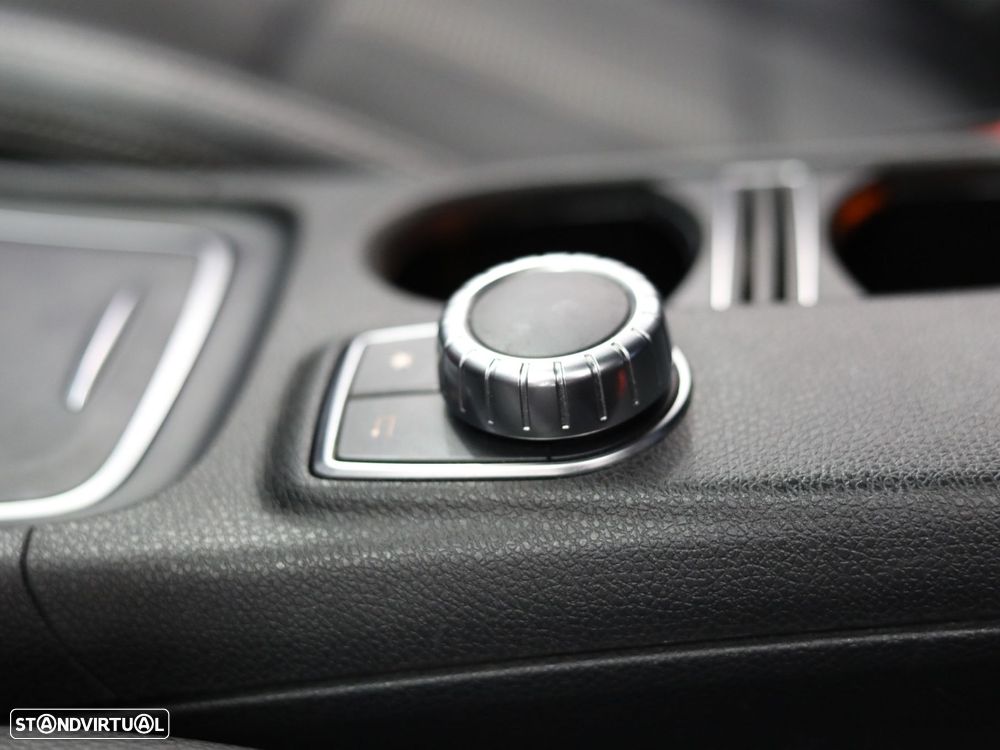 Mercedes-Benz A 180 d AMG Line Aut. - 23
