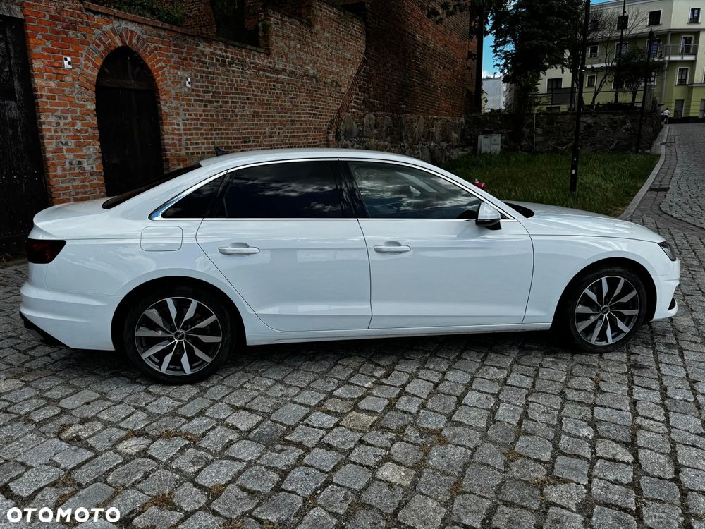 Audi A4 Limousine - 9