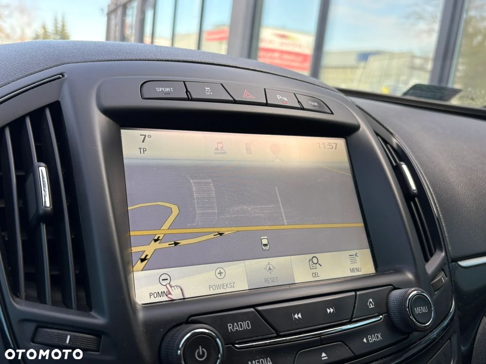 Opel Insignia 2.0 T Cosmo 4x4 S&S EU6 - 20