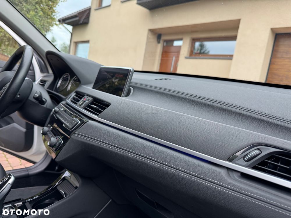 BMW X1 sDrive18d xLine sport - 25