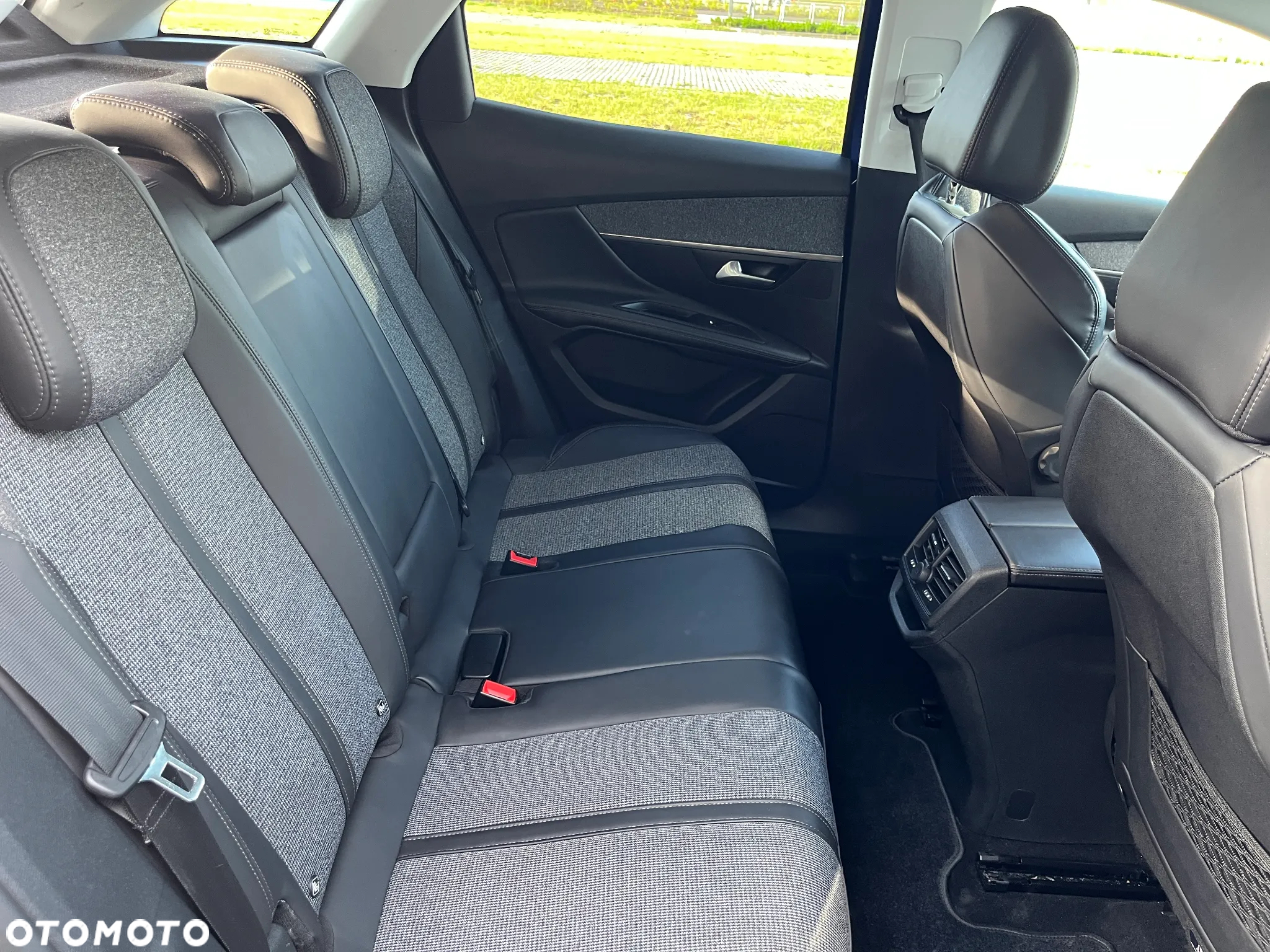 Peugeot 3008 - 18