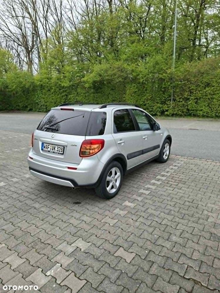 Suzuki SX4 - 3