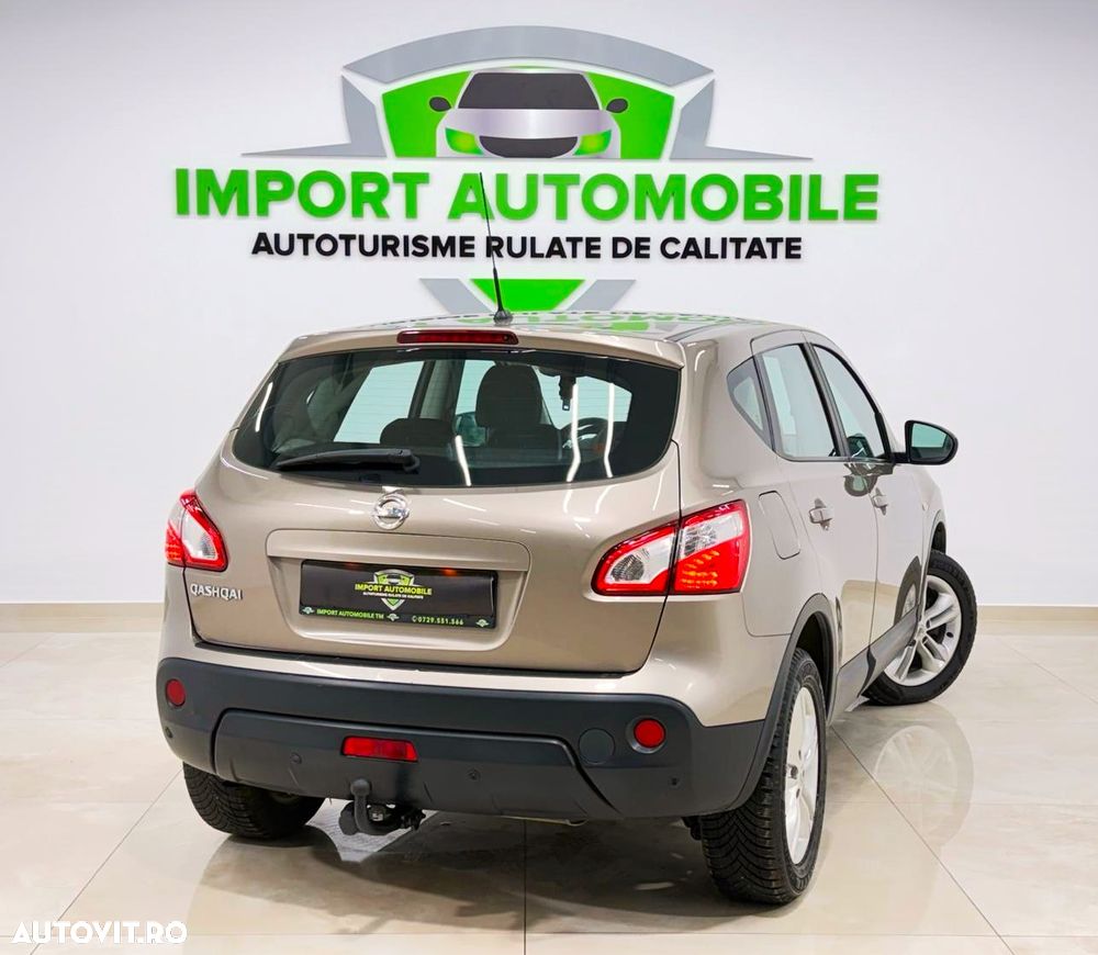 Nissan Qashqai 1.6 Visia - 14