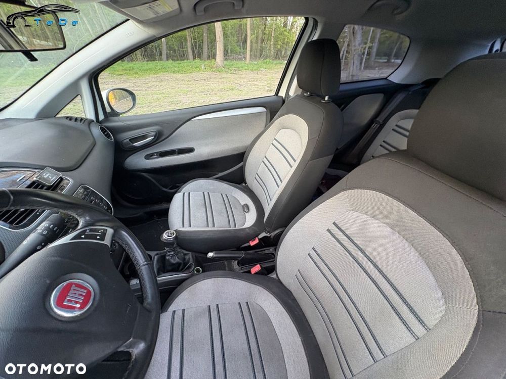 Fiat Punto Evo 1.4 8V Dynamic Euro5 - 16