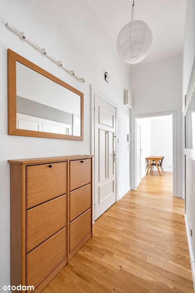 Elegancki 2-pok apartament 53 m² przy Alejach Ujazdowskich, Warszawa