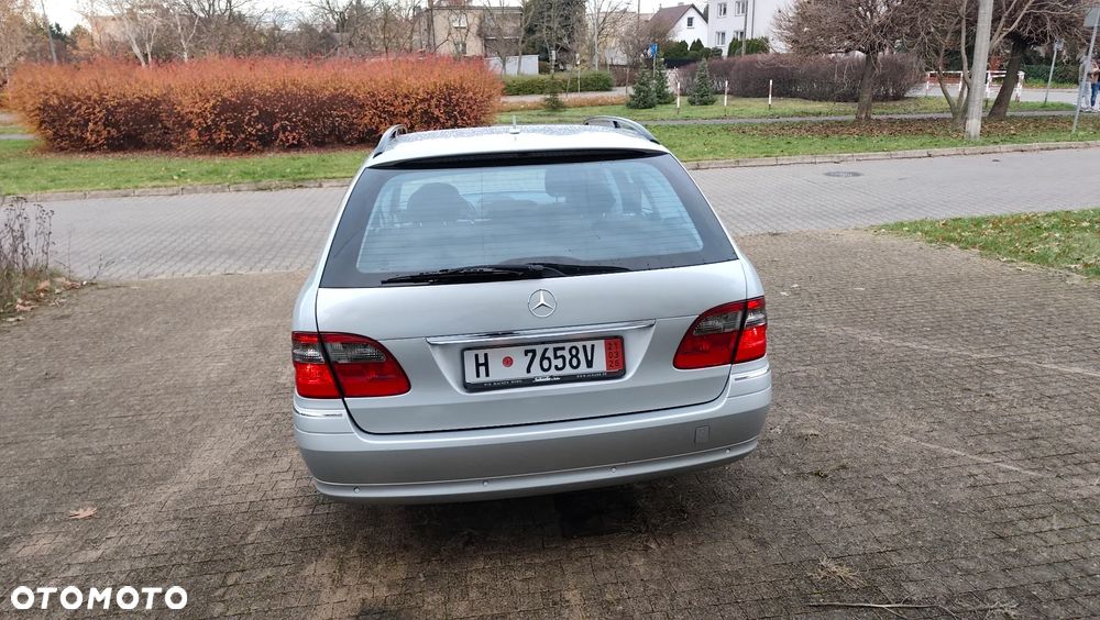 Mercedes-Benz Klasa E 300 BlueTEC 7G-TRONIC Avantgarde - 14