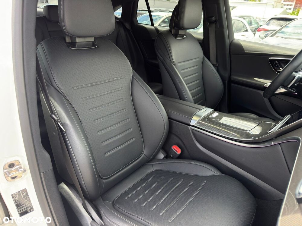 Mercedes-Benz GLC 220 d mHEV 4-Matic AMG Line - 26