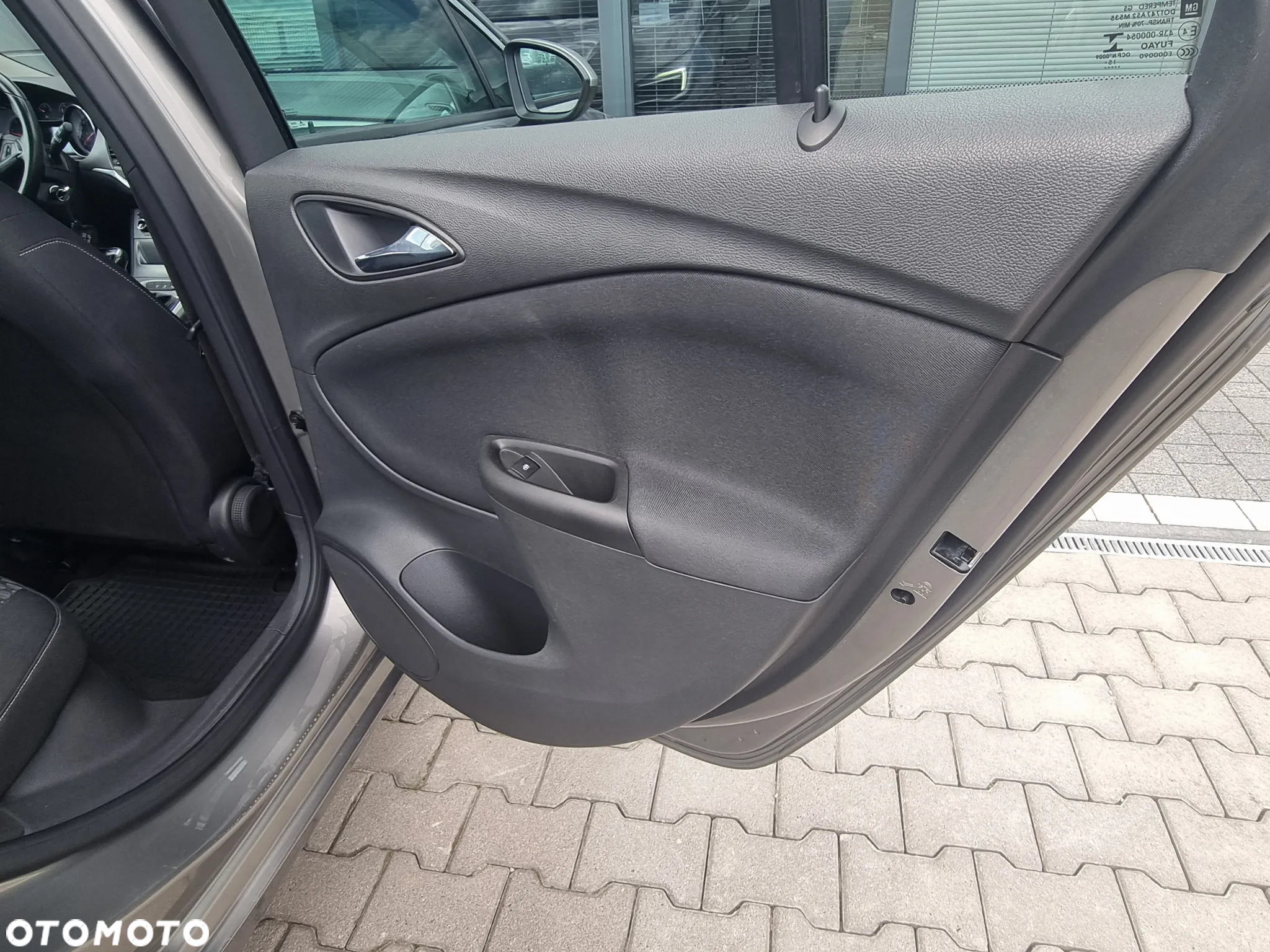 Opel Astra V 1.6 CDTI Enjoy S&S - 30