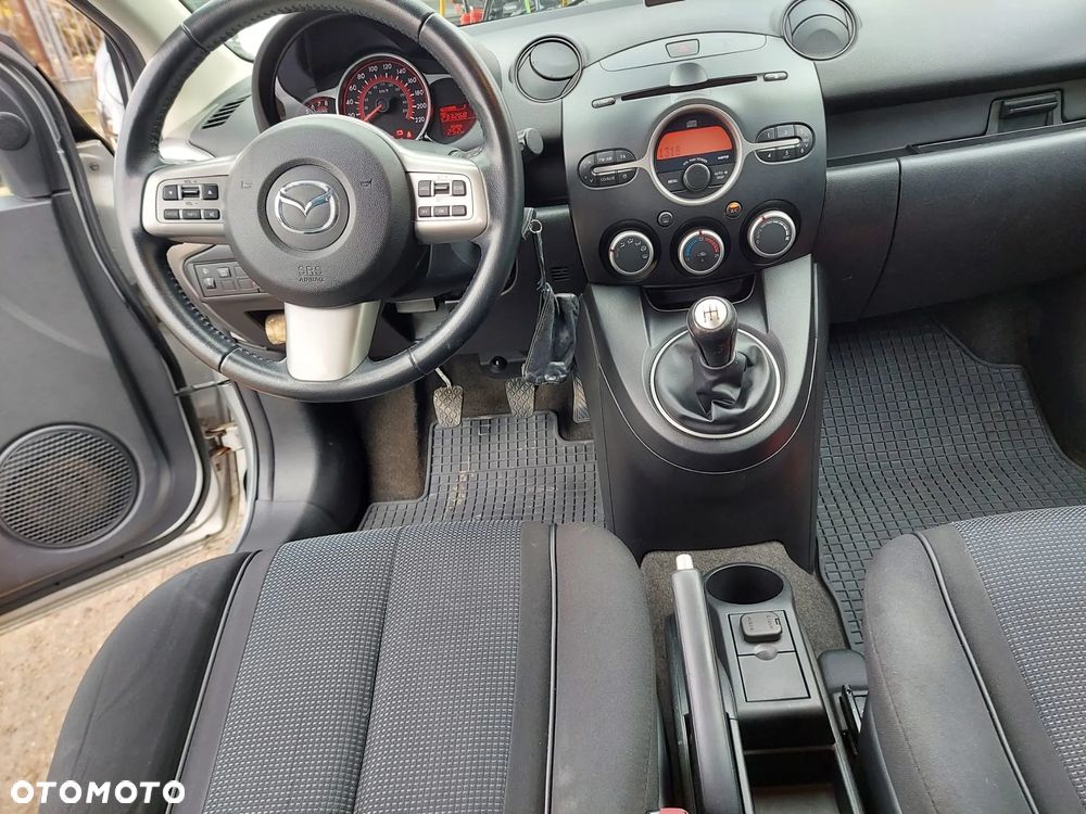 Mazda 2 1.5 Sport - 11