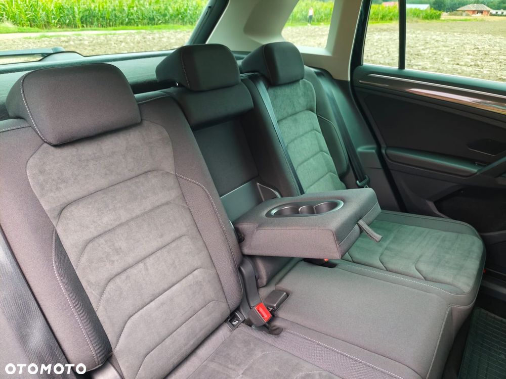 Volkswagen Tiguan - 24