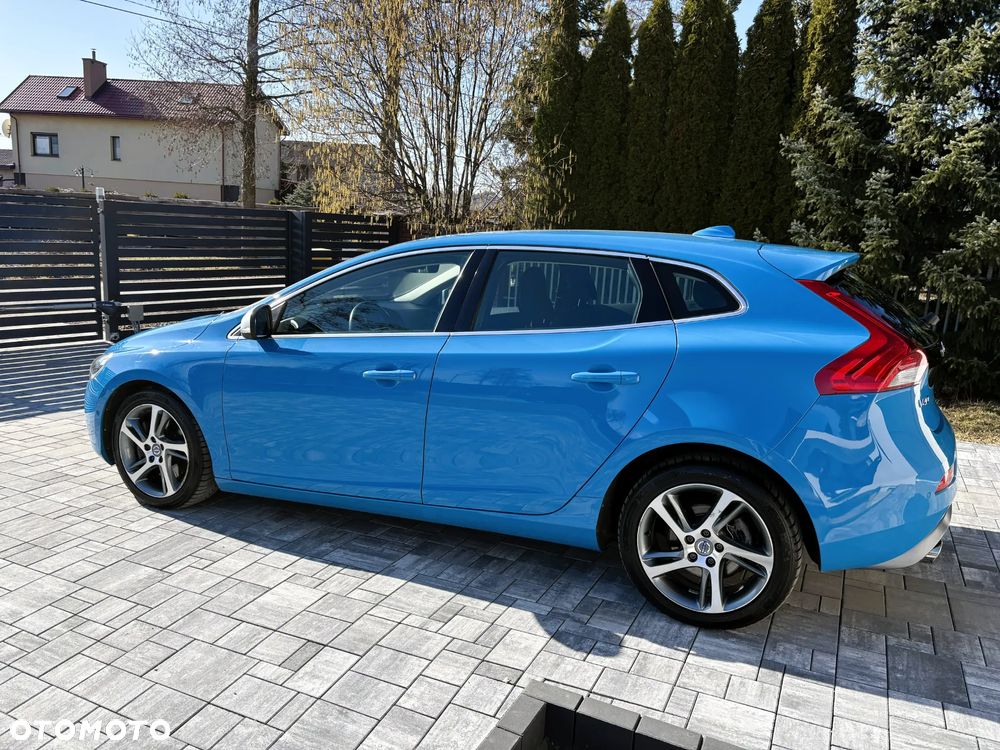 Volvo V40 D4 Geartronic RDesign - 5