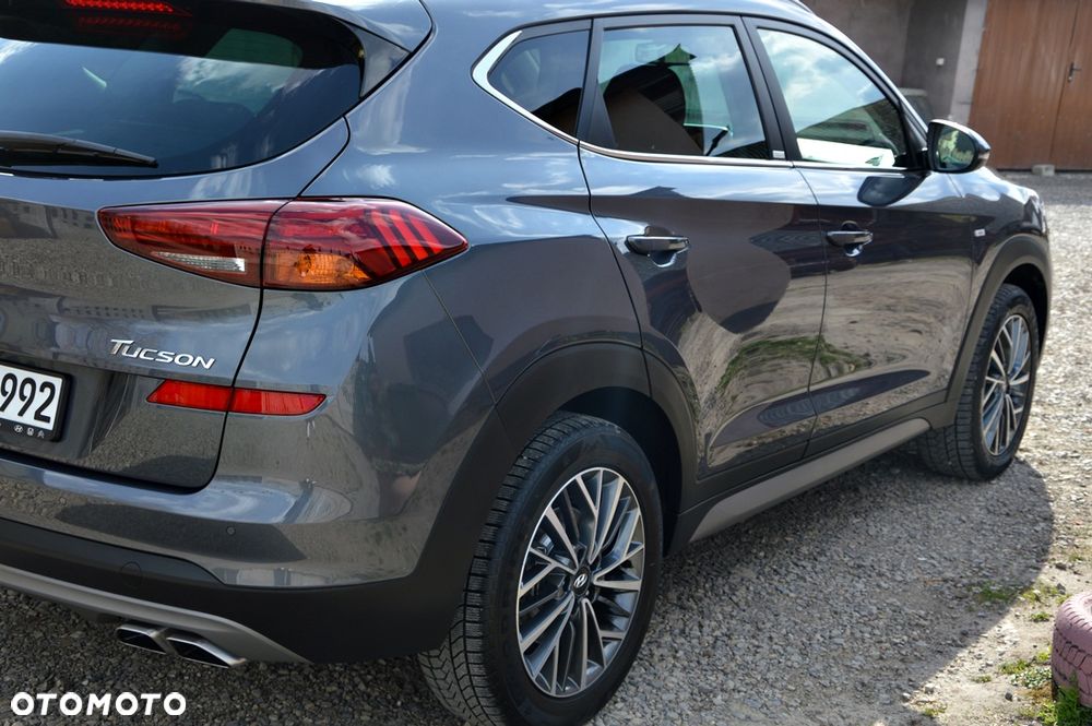 Hyundai Tucson 1.6 CRDi 48V-Hybrid 2WD DCT Select - 12