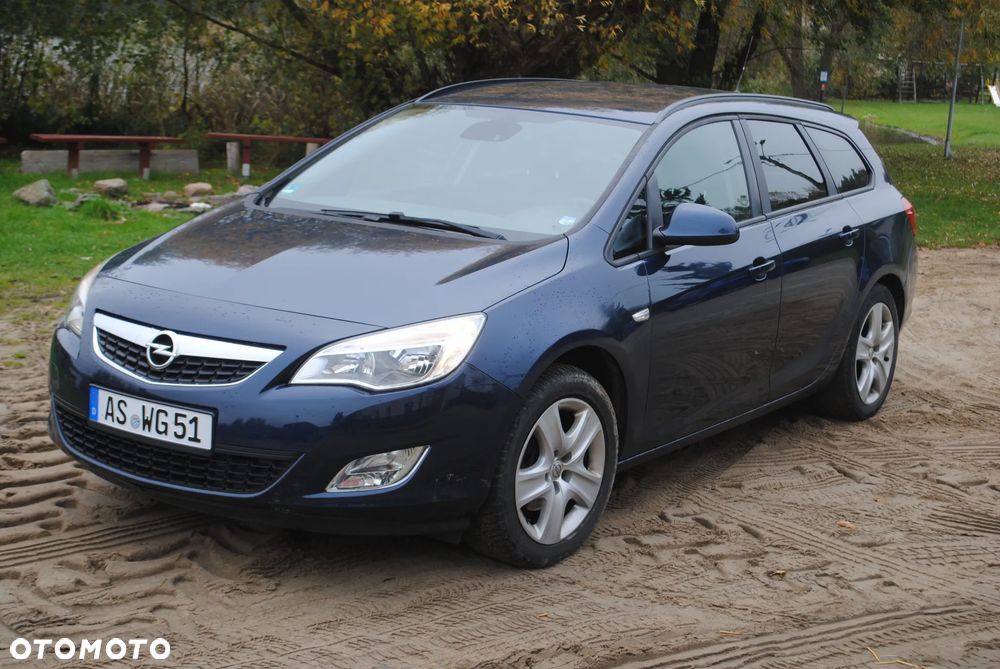 Opel Astra 1.7 CDTI DPF Color Edition - 1