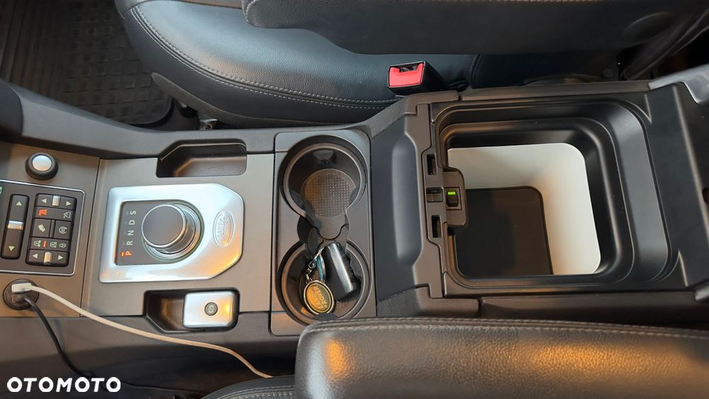 Land Rover Discovery - 8