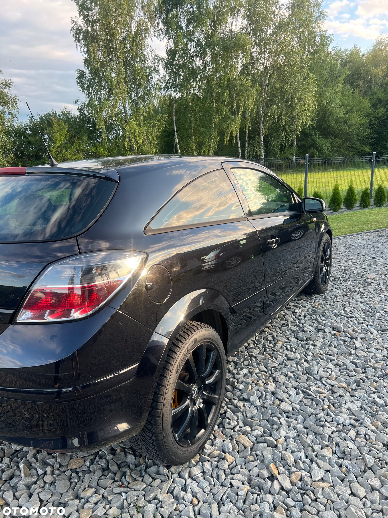 Opel Astra III GTC 1.6 Enjoy - 5