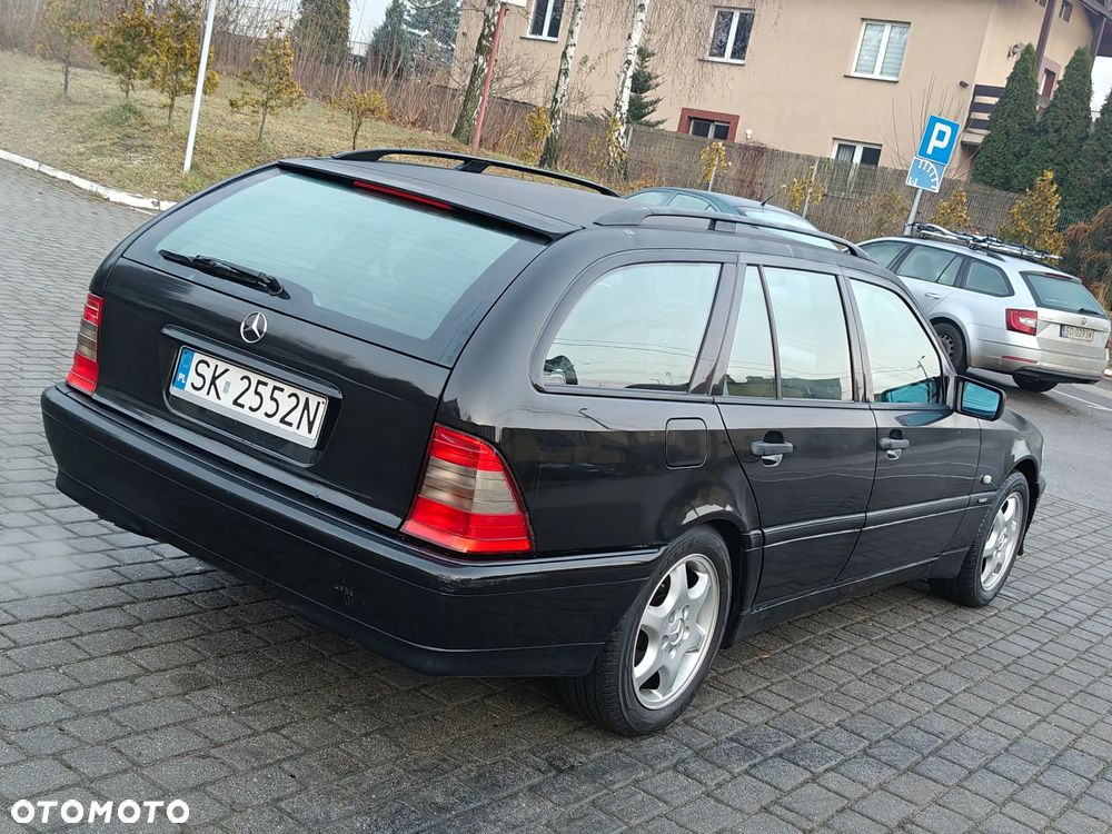 Mercedes-Benz Klasa E ver-240-elegance - 10