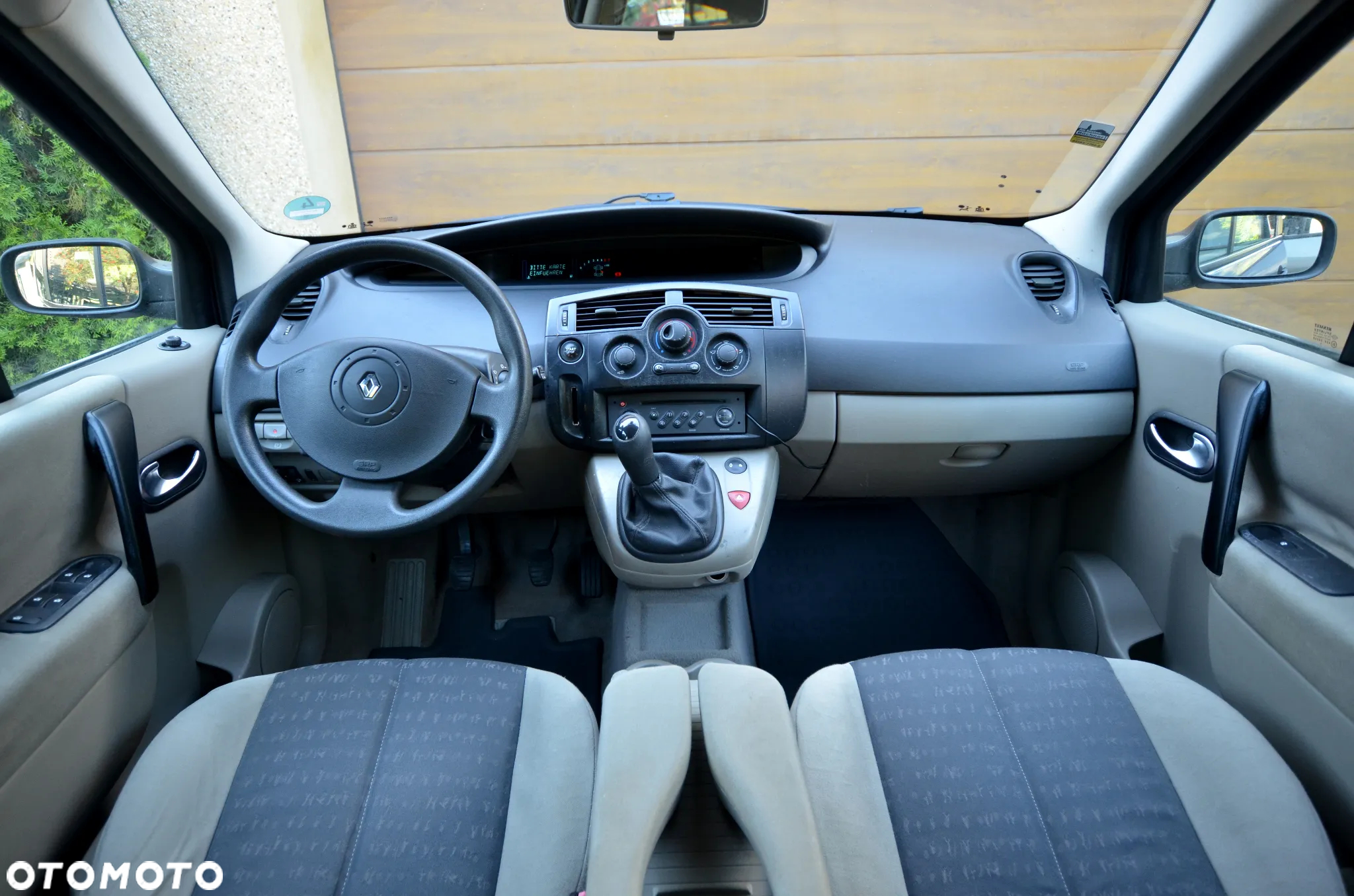 Renault Scenic 1.6 16V Avantage - 6