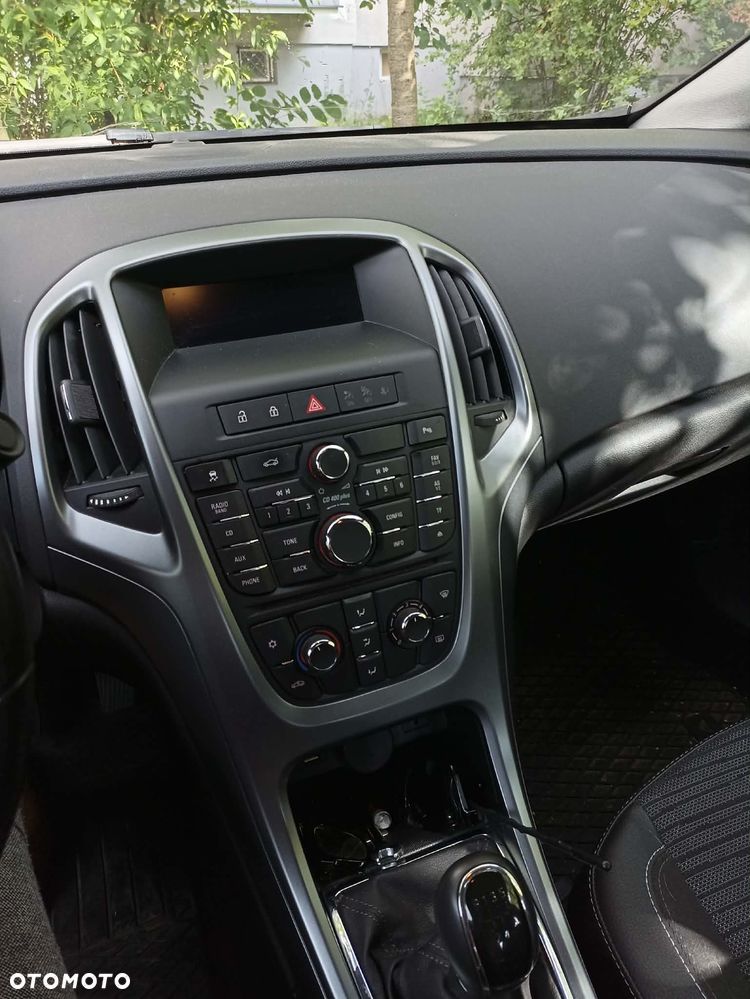 Opel Astra 1.6 EU6 - 5