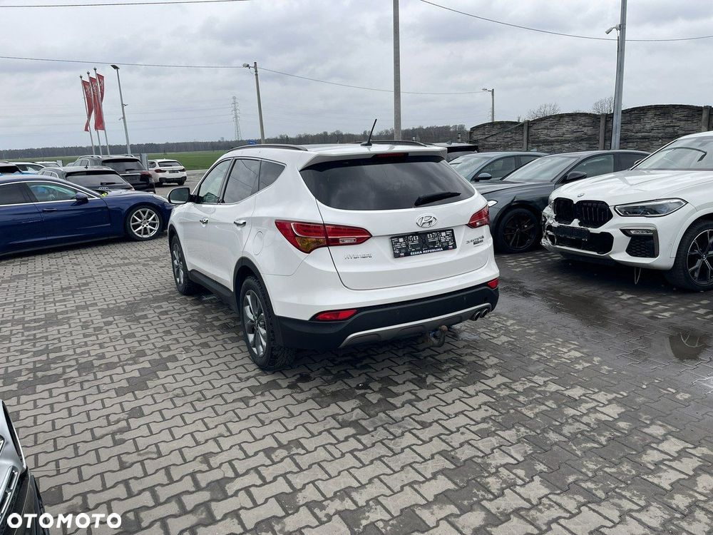 Hyundai Santa Fe 2.2 CRDI 4WD Automatik Premium - 2