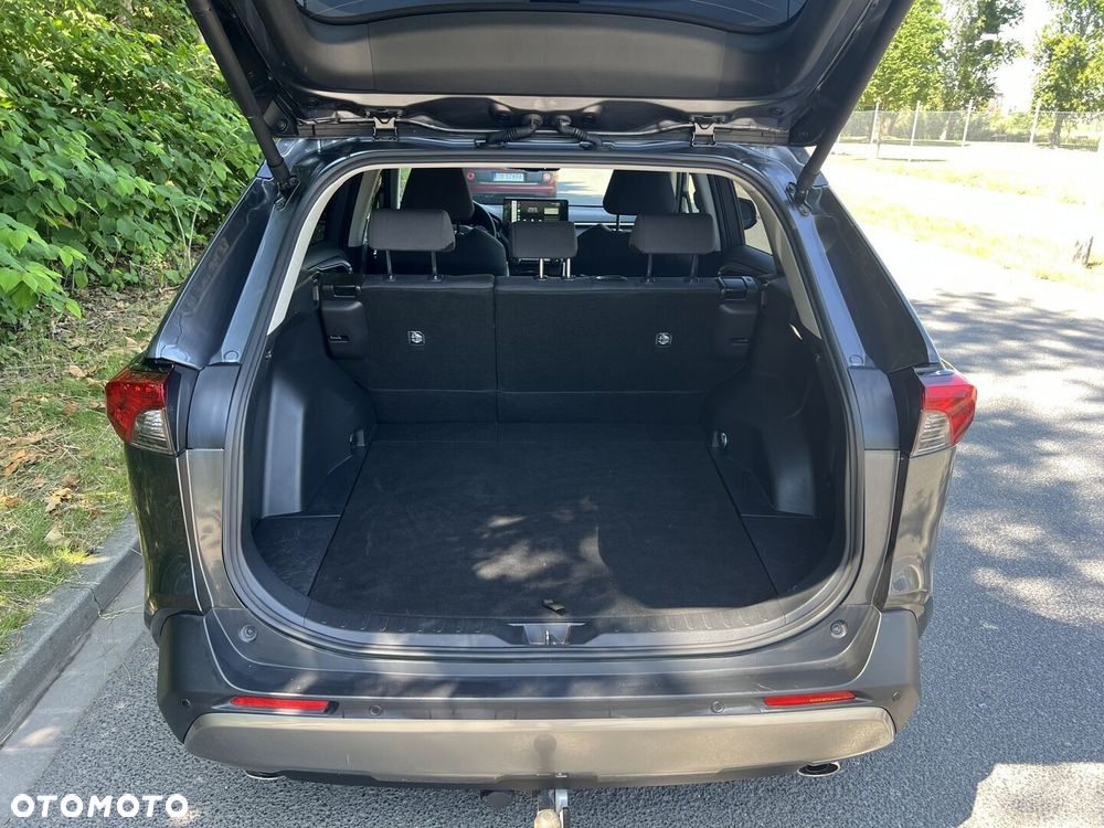 Toyota RAV4 - 13