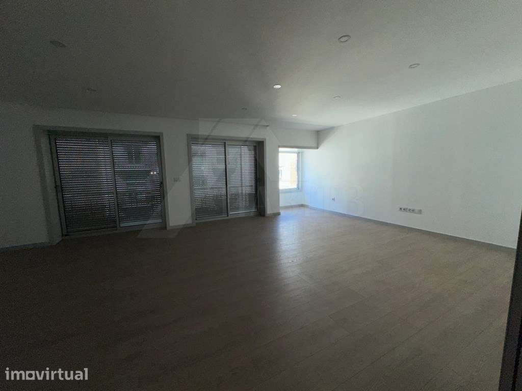 Apartamento T4 de Luxo - Centro do Porto - Grande imagem: 2/40
