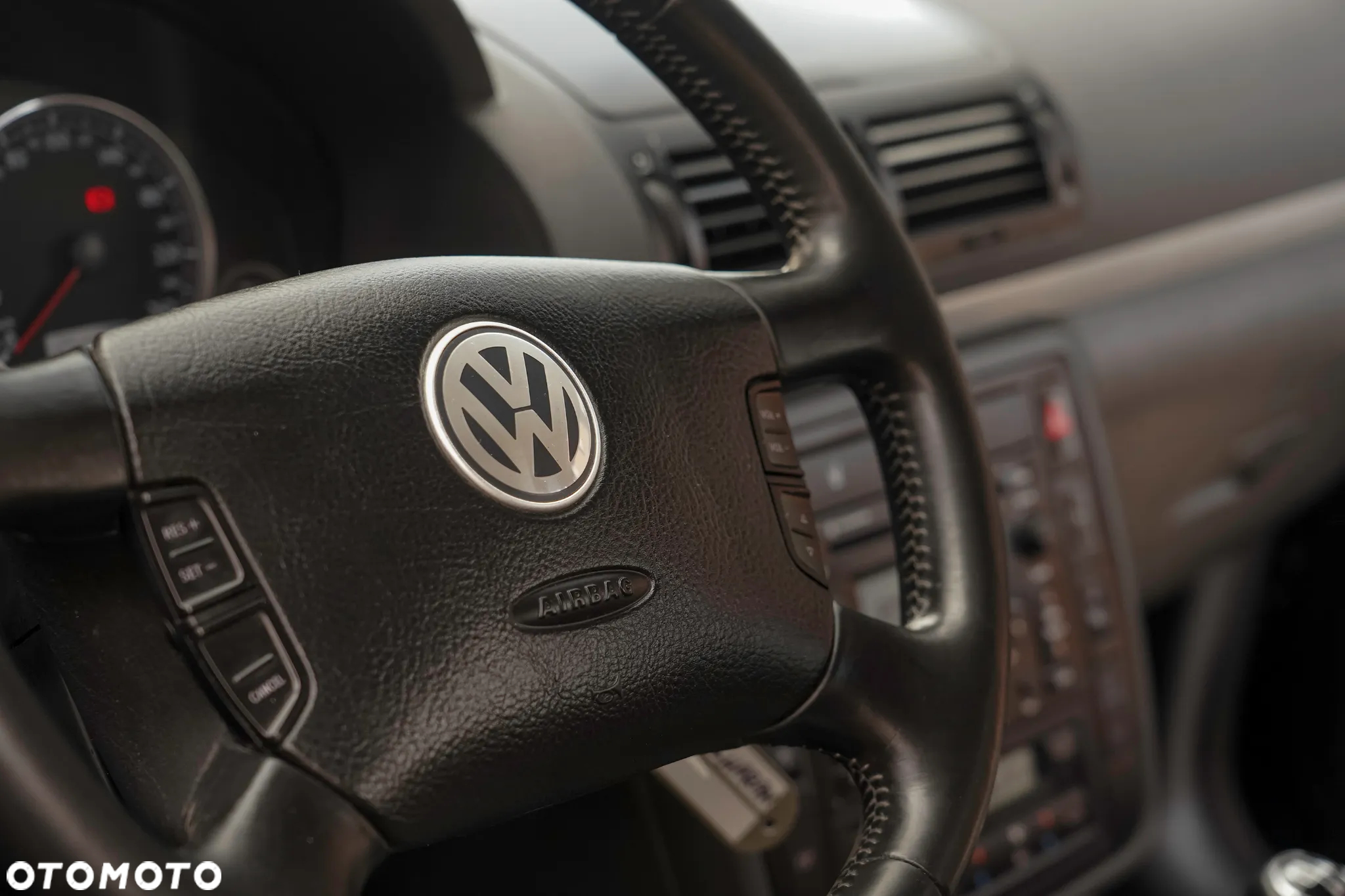 Volkswagen Sharan 1.8 5V Turbo Sportline - 29