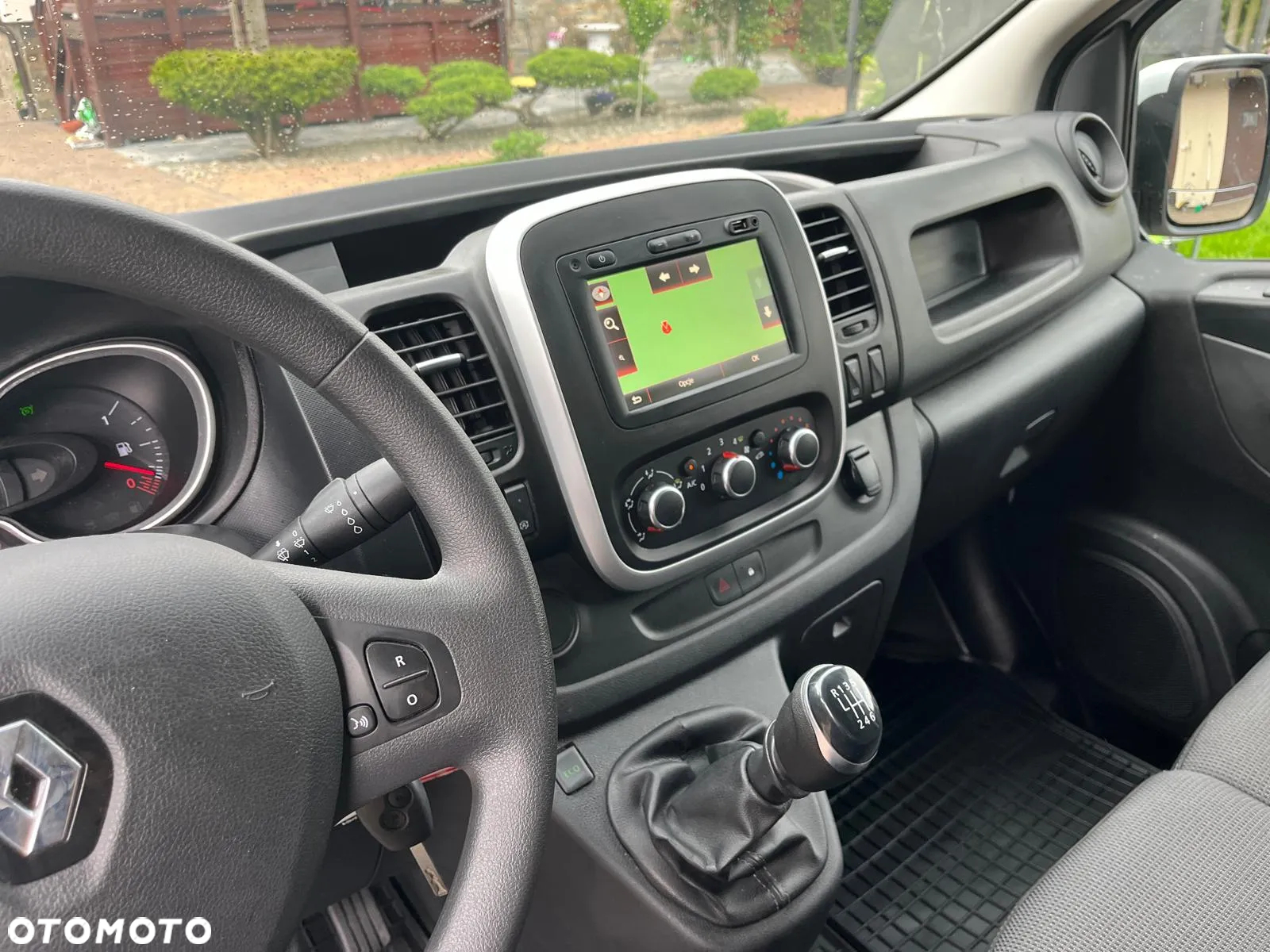 Renault Trafic - 7