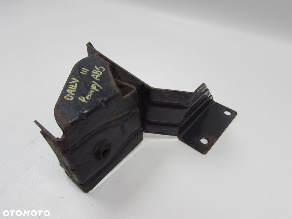 IVECO DAILY IV 06-14 LAPA WSPORNIK MOCOWANIE POMPY ABS - 1