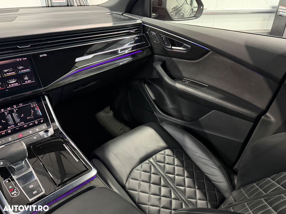 Audi Q8 3.0 50 TDI quattro Tiptronic MHEV - 12
