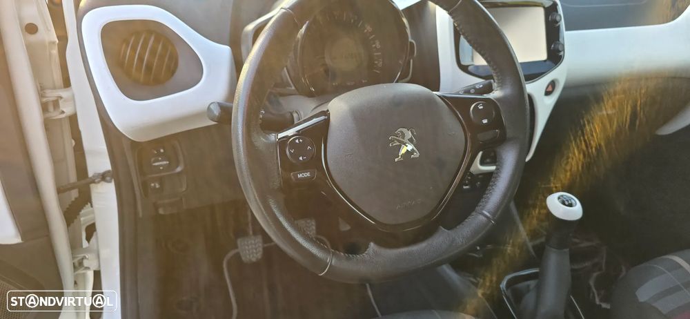 Peugeot 108 - 13