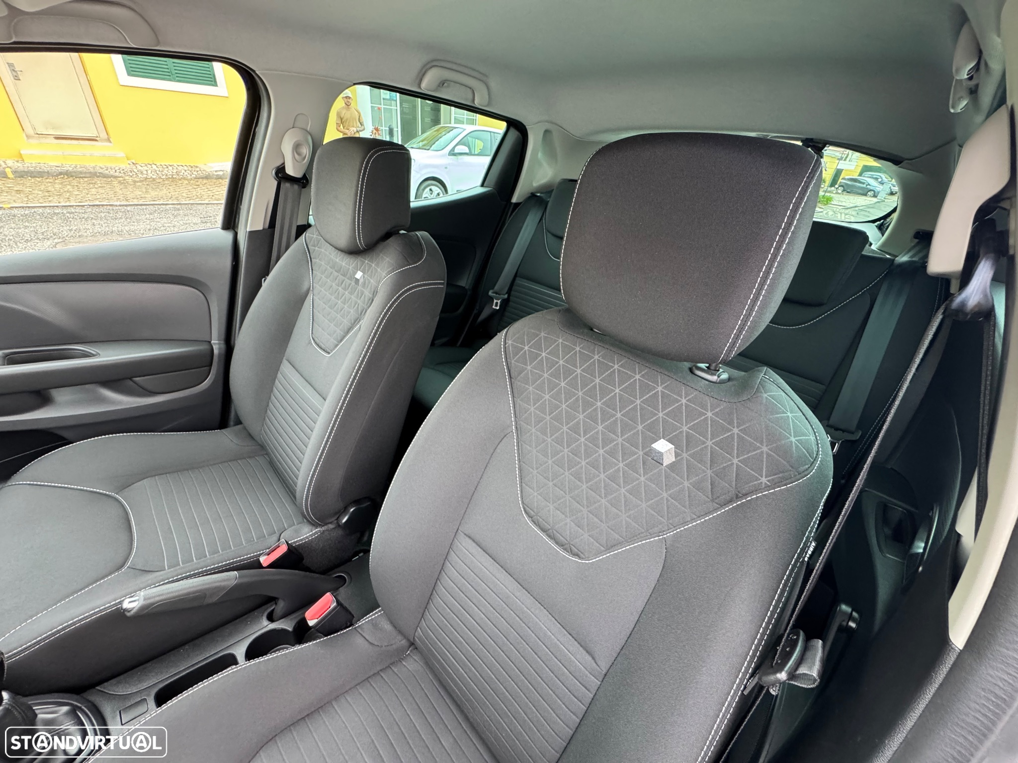 Renault Clio 1.5 dCi Limited - 25