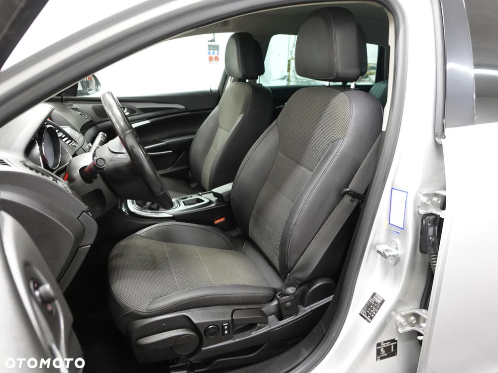Opel Insignia 2.0 CDTI - 23