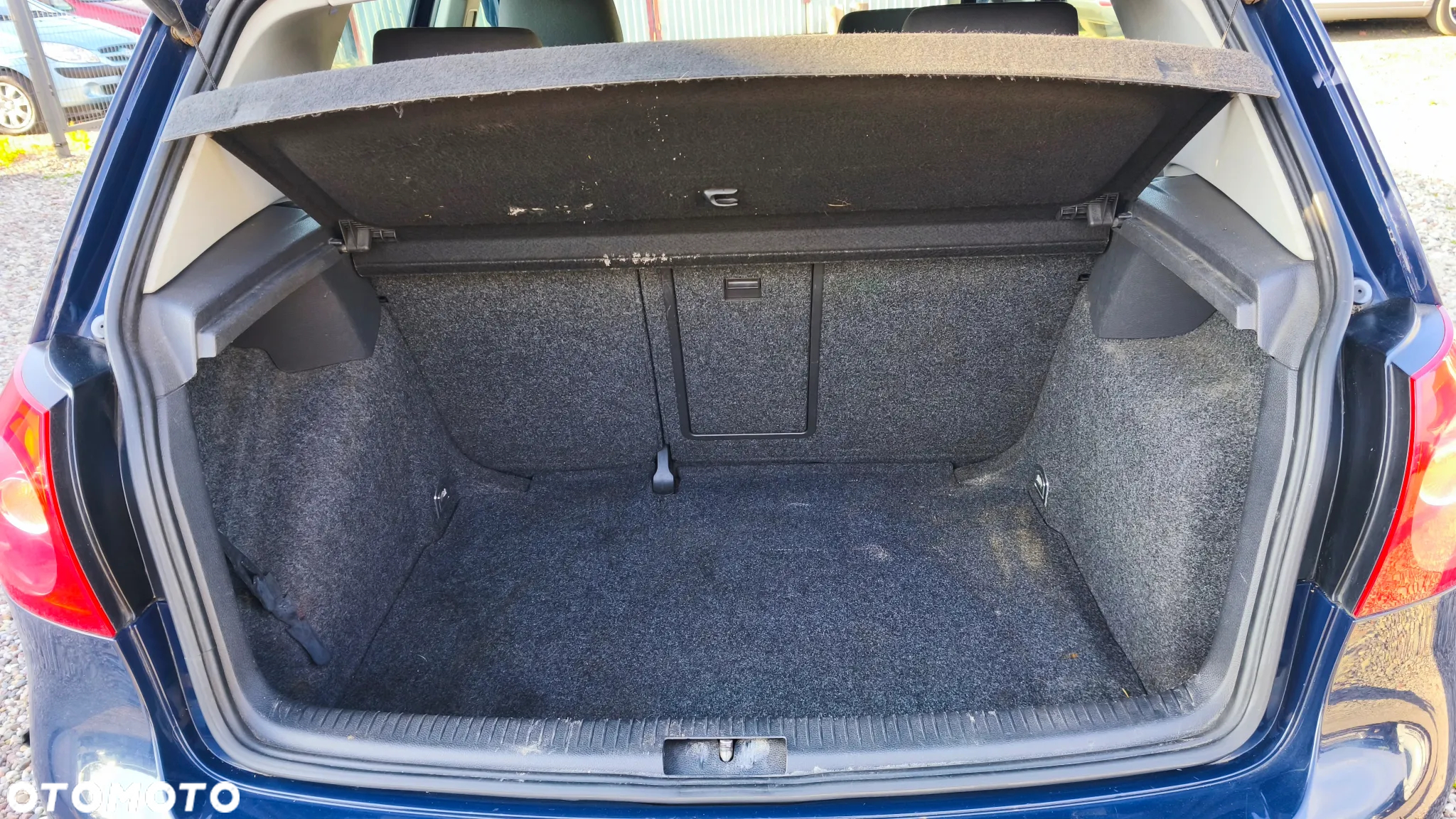 Volkswagen Golf - 31