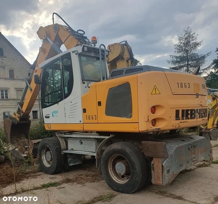 Liebherr A 916 - 7