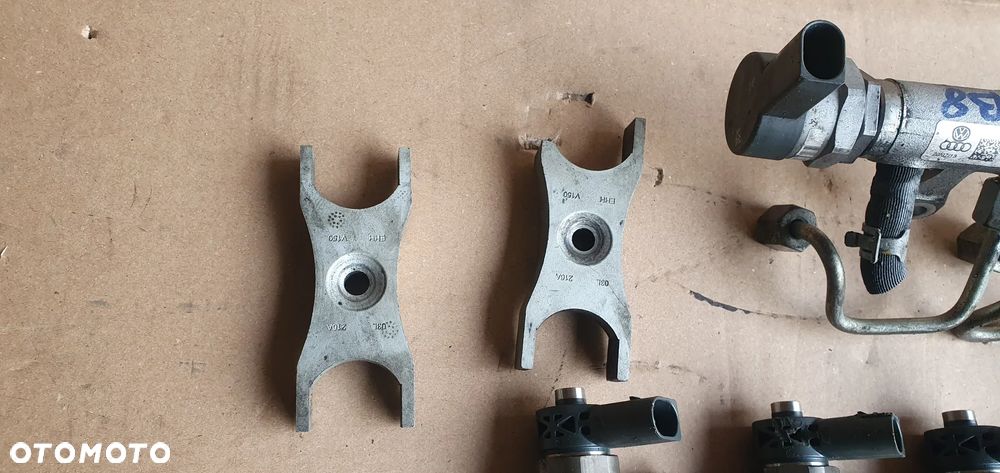 Wtryskiwacze układ wtryskowy pompa wtryski Audi A4 B8 Lift 2.0 TDI 03L130277J 03L130755AC 03L130089Q - 6