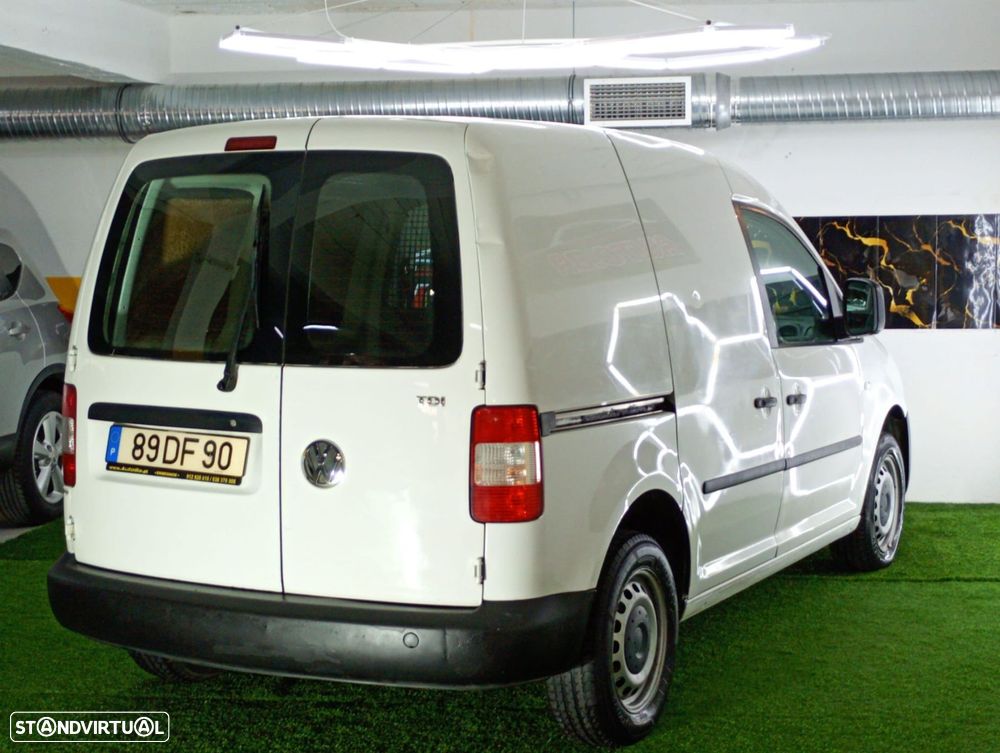 VW Caddy 1.9 TDi Extra 5L AC - 32