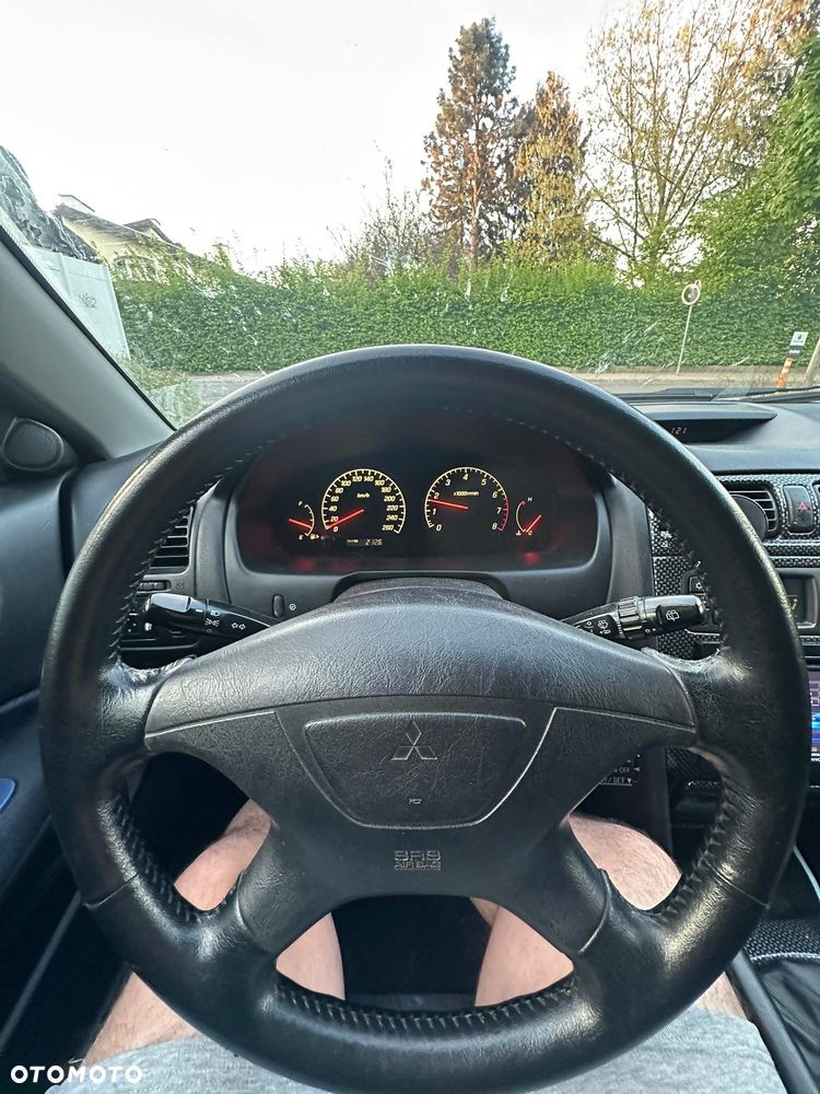 Mitsubishi Galant 2.5 V6 Avance - 8