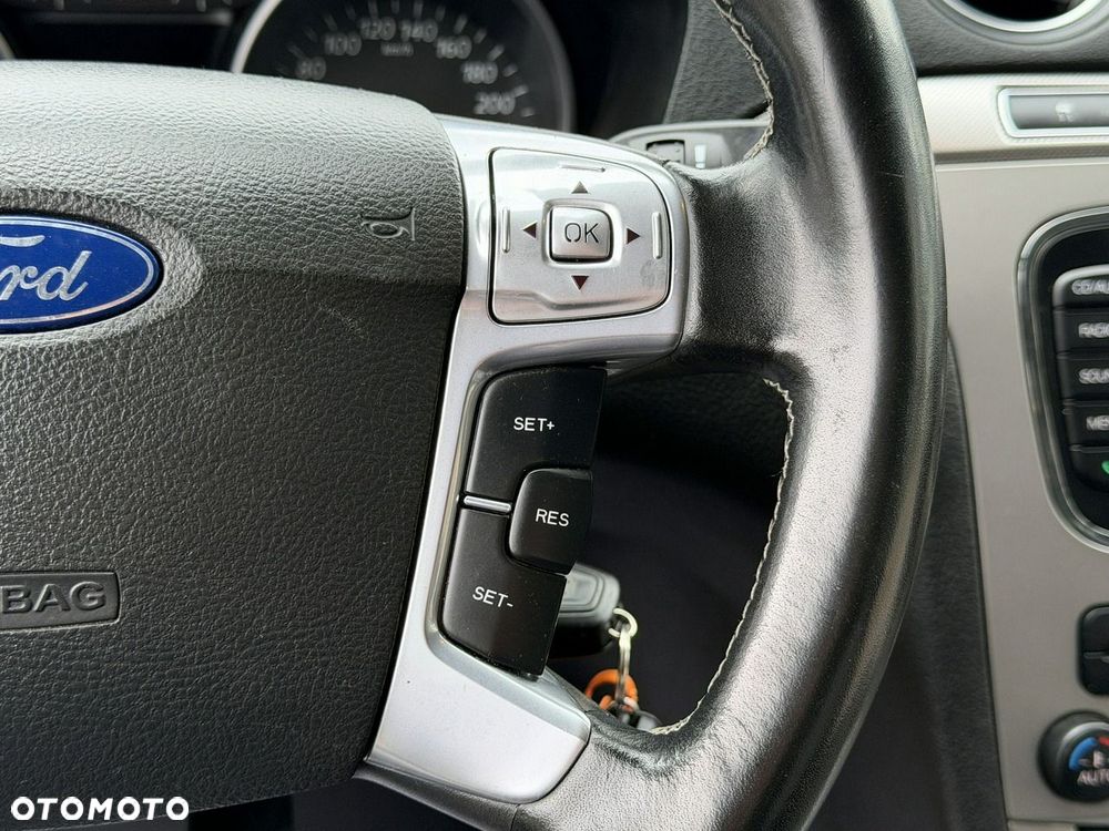 Ford Galaxy 2.0 TDCi Titanium - 18
