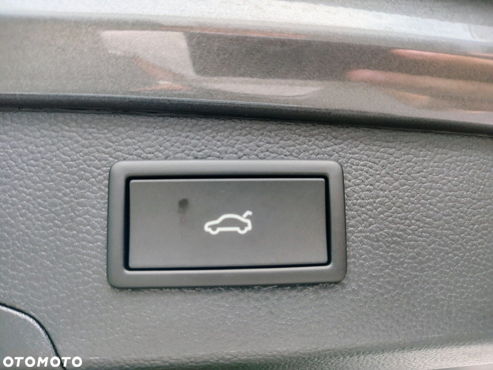 Volkswagen Passat - 12