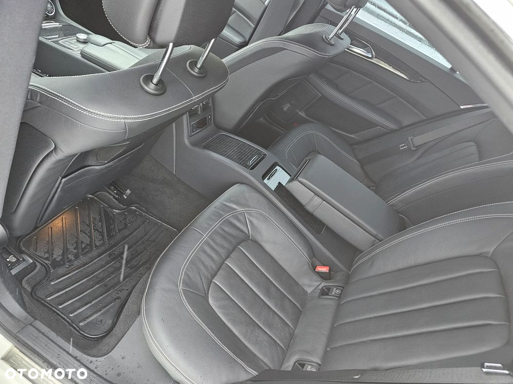 Mercedes-Benz CLS 500 BlueEffICIENCY - 22