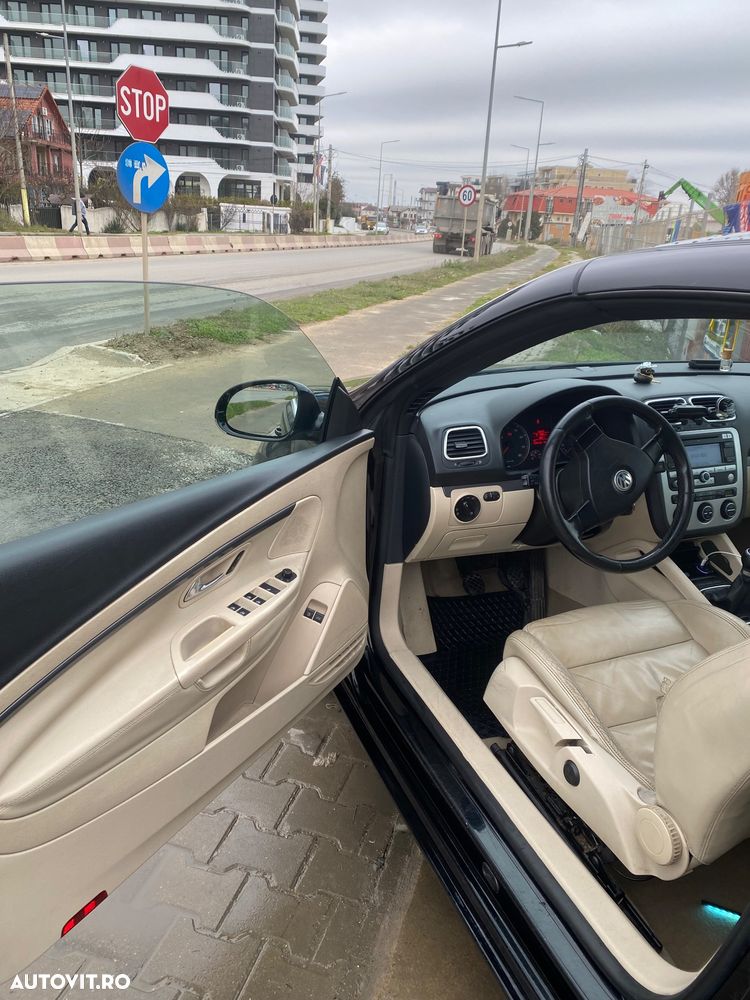 Volkswagen Eos 2.0 FSI - 4